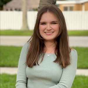 Meet your Posher, Mallory